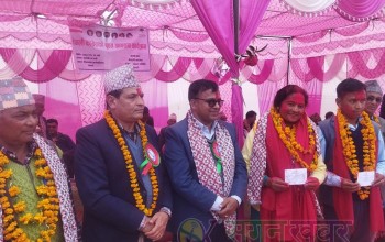 एमालेबाट निर्वाचित बैतडीको शिवनाथकी उपाध्यक्ष चन्द कांग्रेसमा प्रवेश 